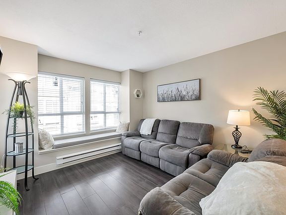 4th image of 8844 208th St #75
