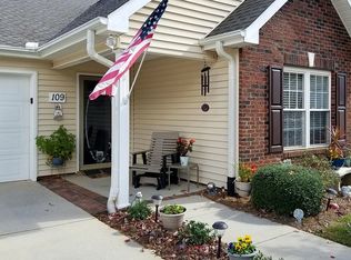 109 Abbotswood Pl, Mooresville, NC 28117