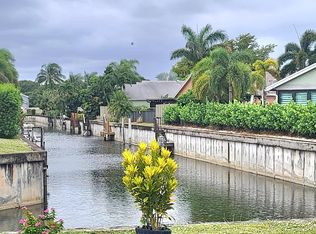 1950 NW 13th St APT 102, Delray Beach, FL 33445