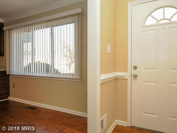2nd image of 1214 Thomas Jefferson Pl
