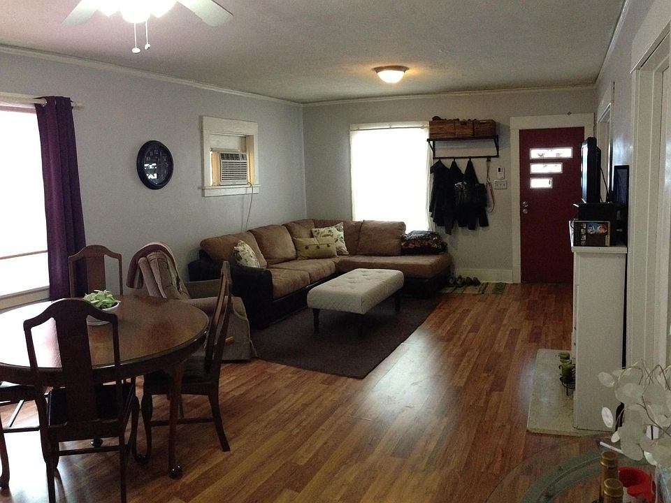 2nd image of 718 S 35th St
