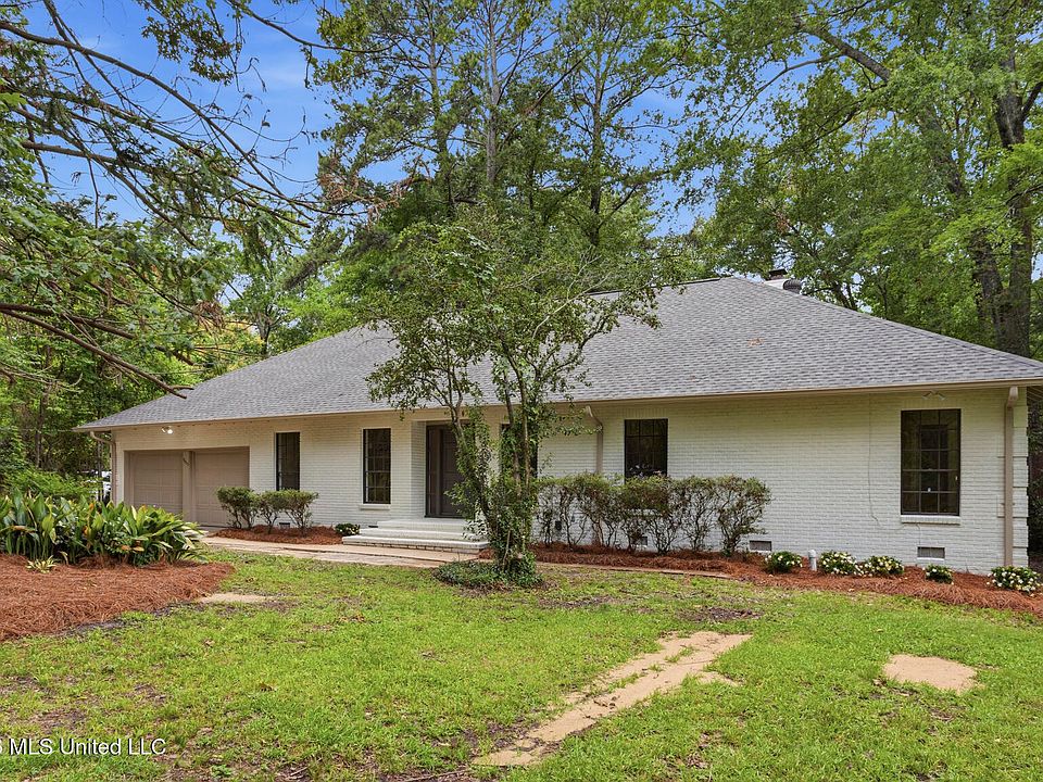 1st image of 4455 E Ridge Dr