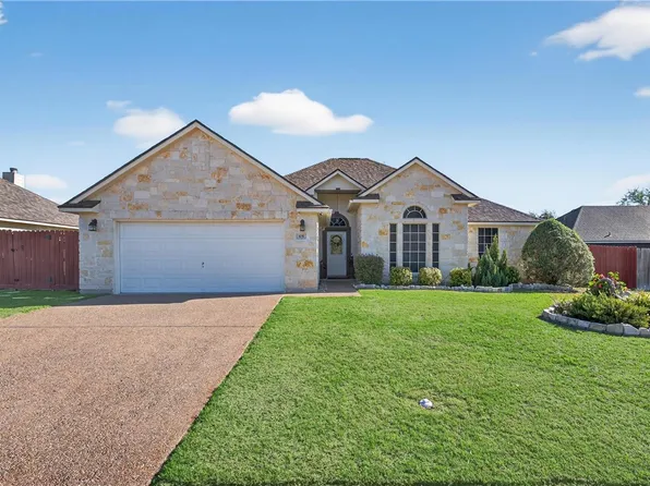 105 Young St, Odem, TX 78370