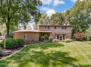 2236 High Ridge Rd, Lima, OH 45805