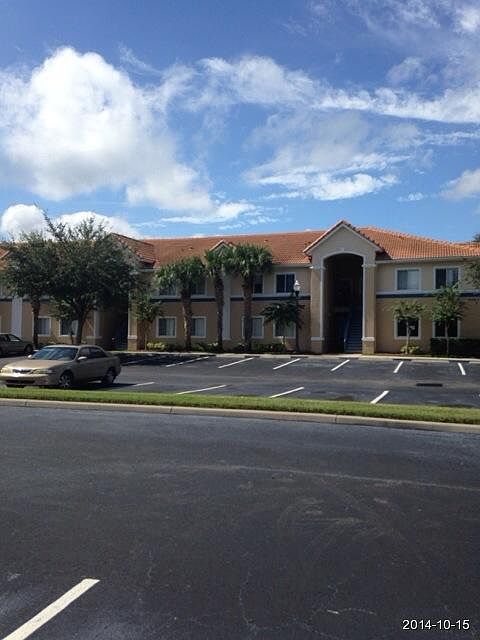 1st image of 522 Villa Del Sol Cir
