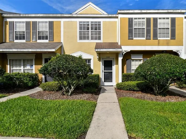 1326 Costa Mesa Dr, Wesley Chapel, FL 33543