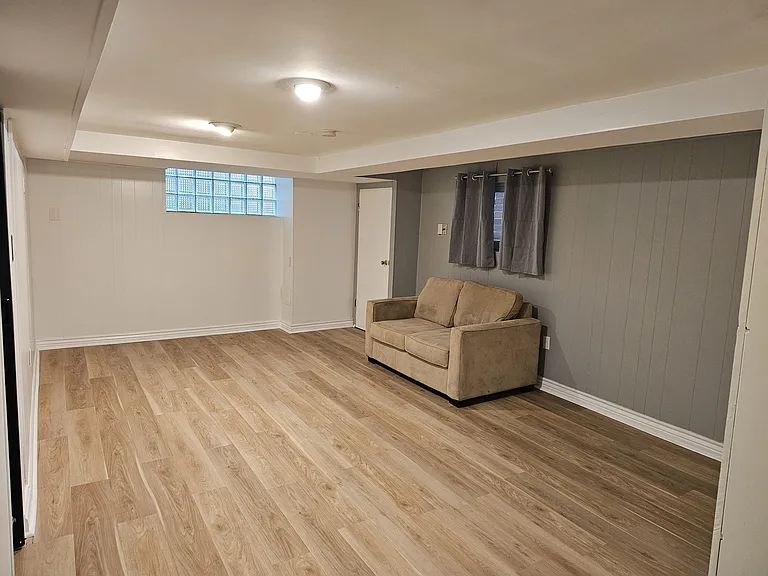 5331 W Windsor Ave #G — Photo 38