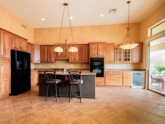 3rd image of 39037 S Clubhouse Dr