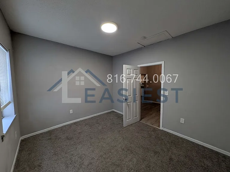 1231 Indiana Ave — Photo 14