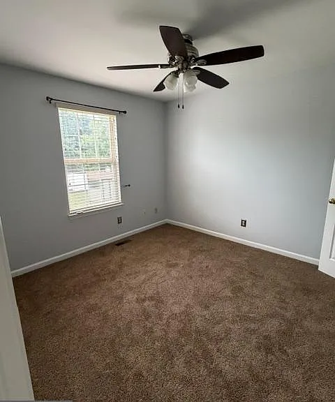 108 Parkside Dr — Photo 27