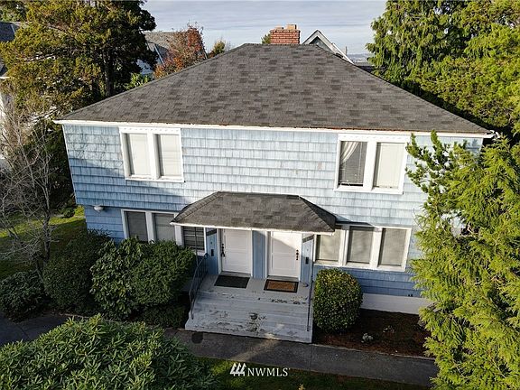 1517 44th Ave SW