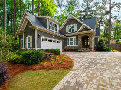 735 Powell Dr, Raleigh, NC, 27606