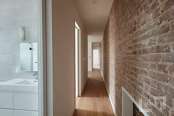 Rented by Keller Williams NYC | media 20