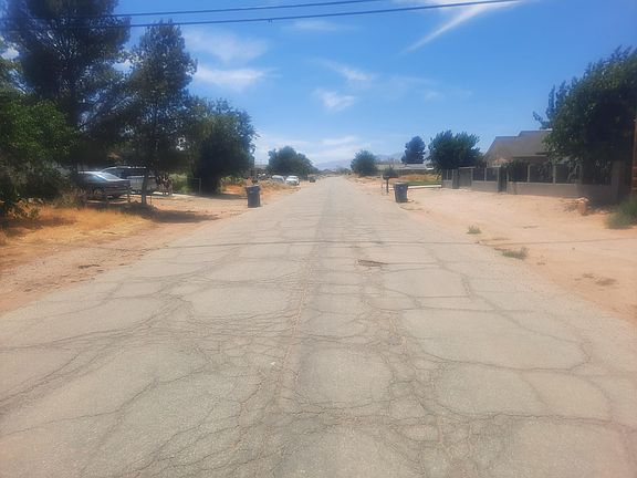5th image of 2 Catalpa Ave