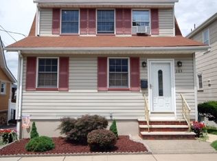 283 Dewey Ave, Totowa, NJ 07512