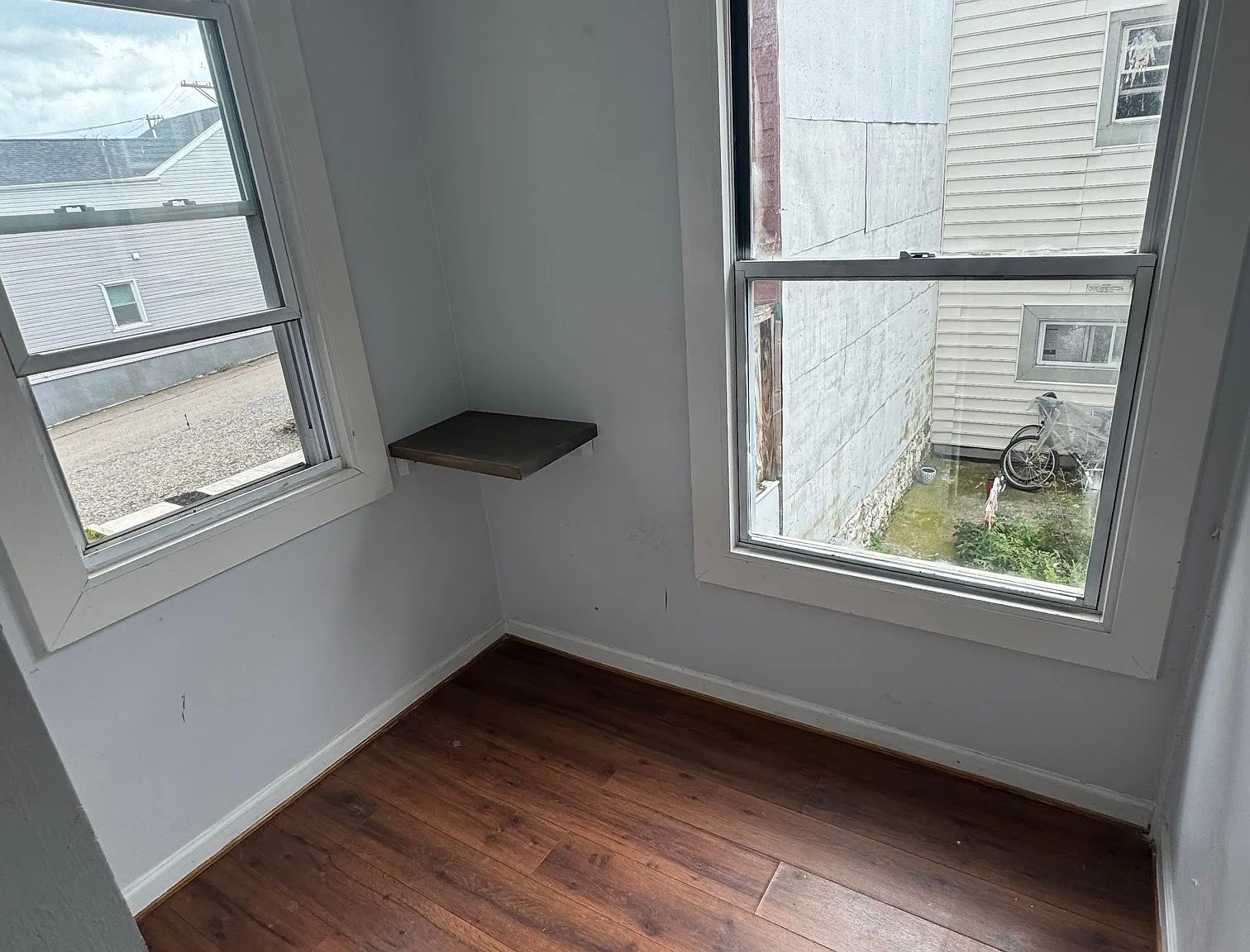 843 Blossom Way - 1 — Photo 4