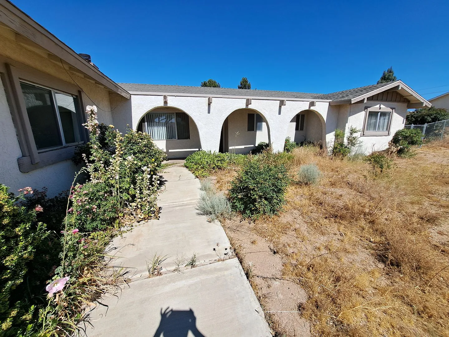Don't miss this wonderful opportunity to make this move-in-ready Phelan home yours! — Photo 1