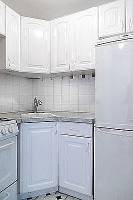 5th image of 50 King St APT 7E
