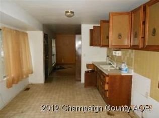 1103 Lanore Dr, Urbana, IL