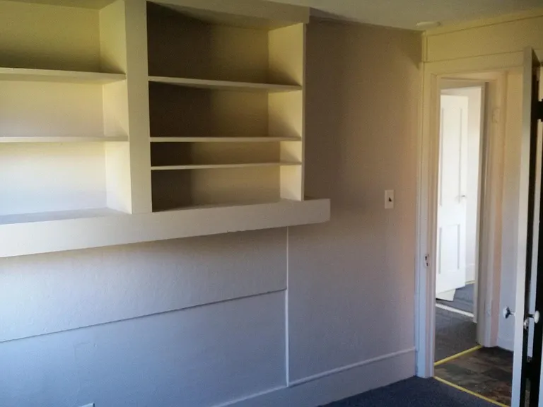 109 E Ash Ave — Photo 16