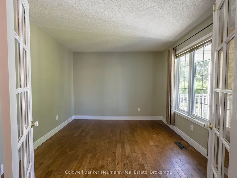 44 Tanager Dr #UPPER — Photo 12