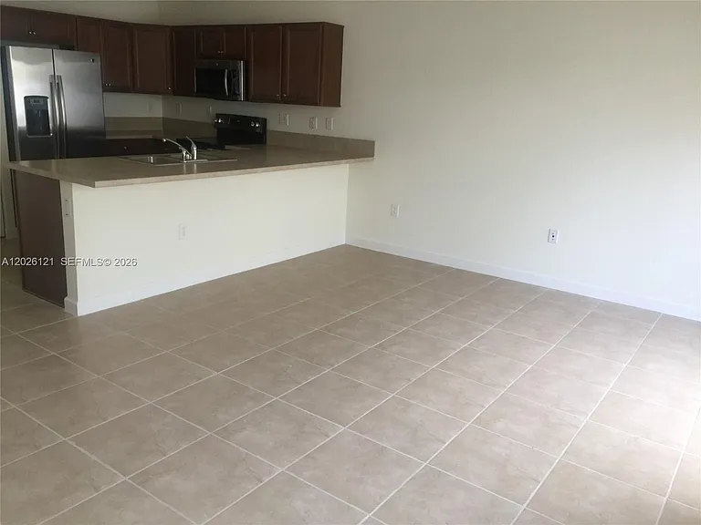 9307 W 33rd Way — Photo 6