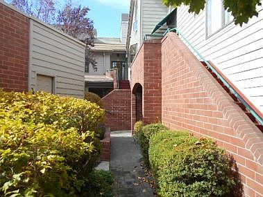 Entrance Walkway