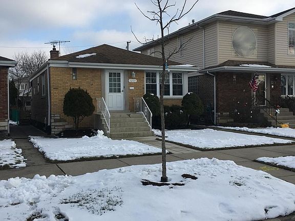 2nd image of 5209 S Oak Park Ave