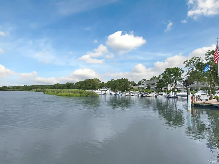 367 Seabreeze Ct — Photo 34