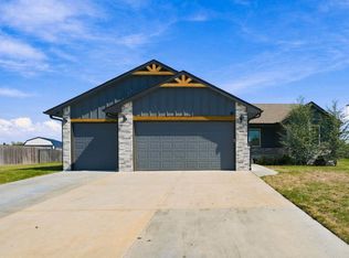 2421 E Velvet Leaf Ct, Andover, KS 67002