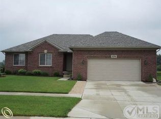 52706 Delena Dr, Macomb, MI 48042
