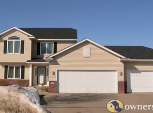 2657 Colleen St NE, Rochester, MN 55906