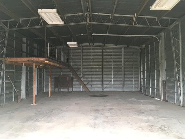 2nd image of 20561 Lexington Ave