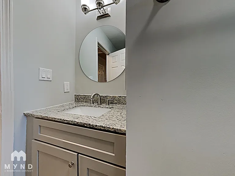 6143 Castle Ct — Photo 14
