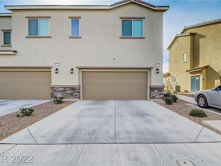 827 E Spring Estates Ave — Photo 58