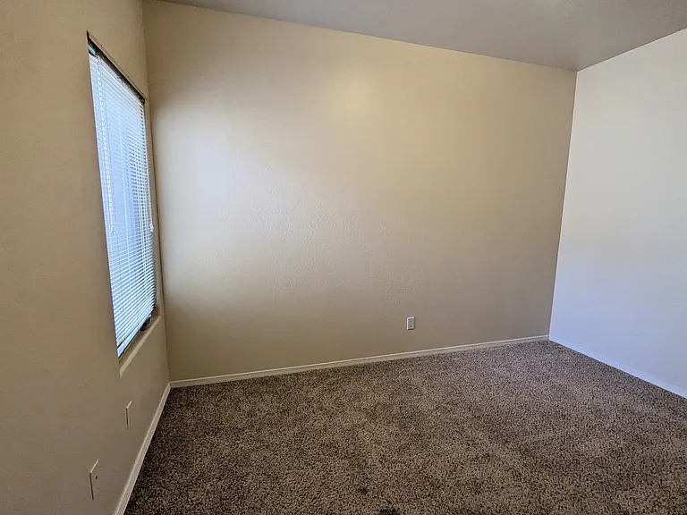 3051 Southern Blvd SE #D — Photo 12