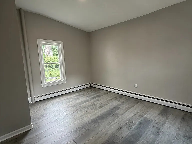 430 King St #1 — Photo 14