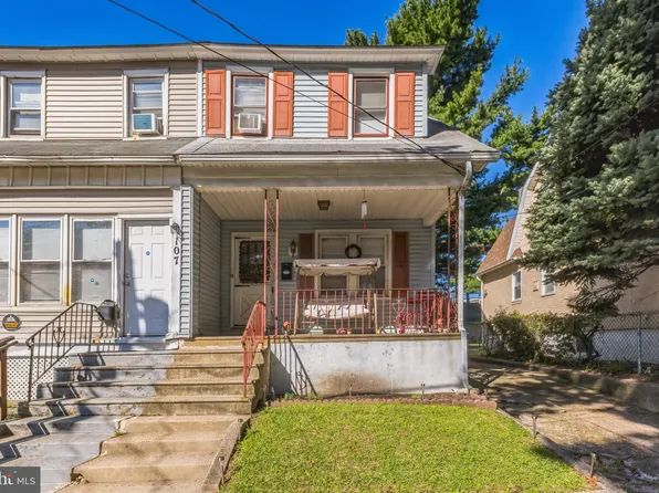 105 Elm Ave, Woodlynne, NJ 08107