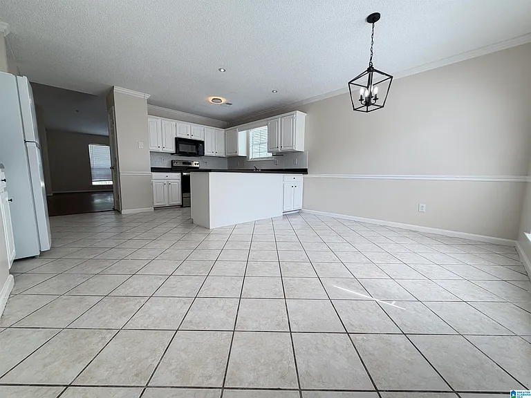 101 Cambridge Pointe Cir — Photo 9