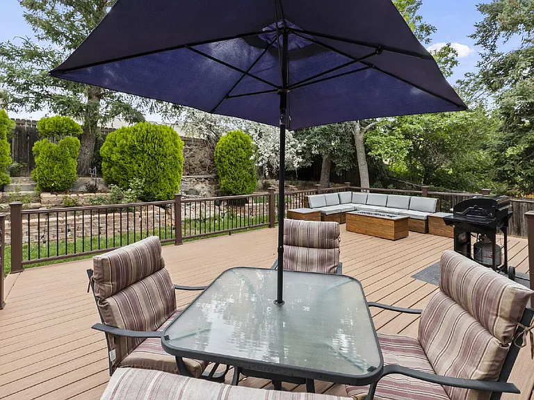 830 Red Mesa Dr — Photo 32