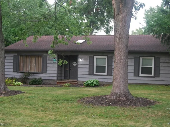9001 Elm St, Mentor, OH 44060