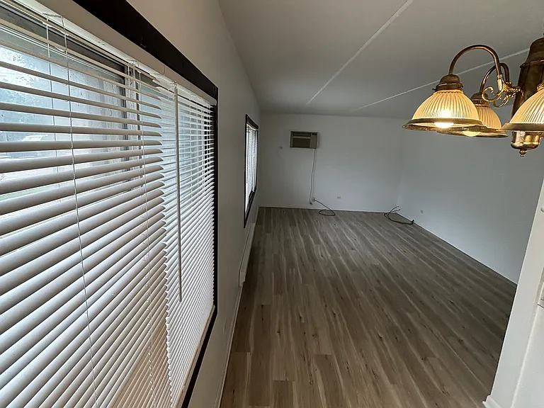 7305 Circle Ave #101 — Photo 3