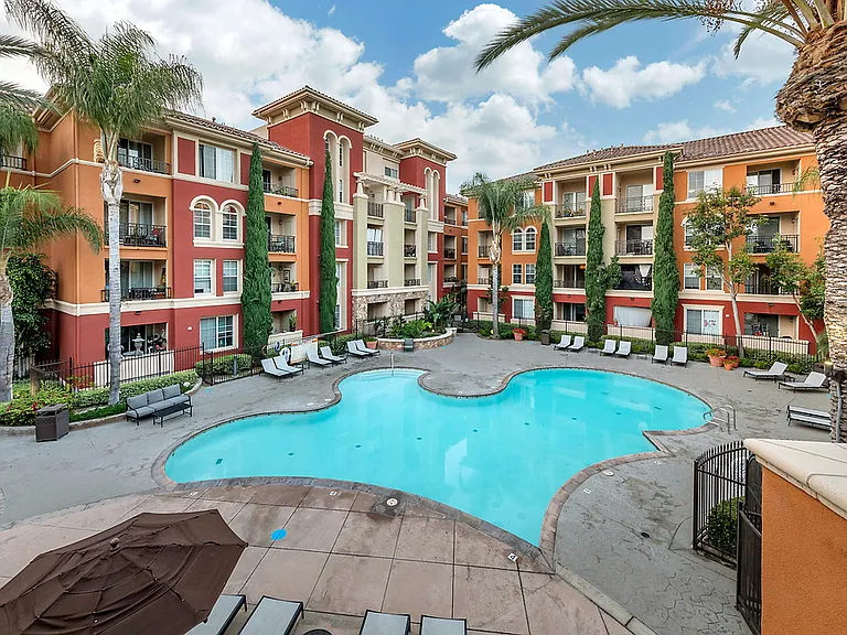 Renaissance at Uptown Orange — Photo 1