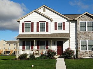 205 Limestone Dr, Myerstown, PA 17067