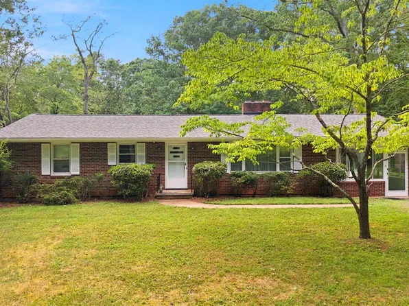 229 Gough Rd, Rustburg, VA 24588