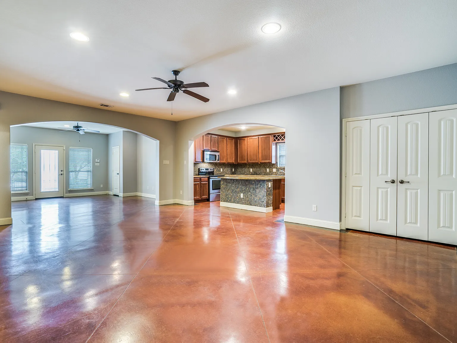 2712 Lubbock Ave - 2710 — Photo 2