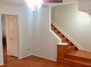 12177 Sharpview Dr, Houston, TX 77072