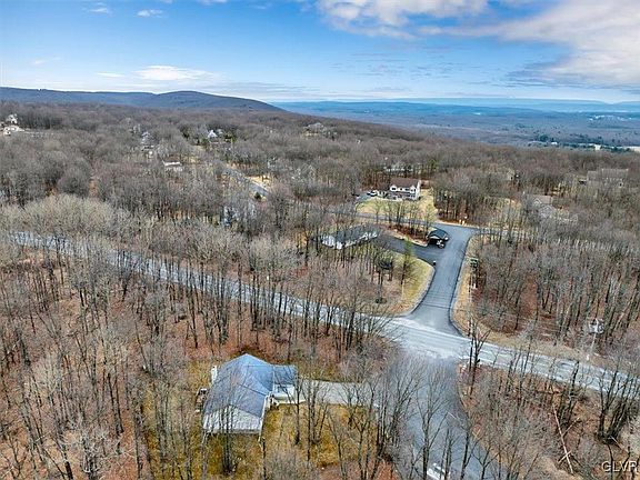 2nd image of 102 Jonas Mountain Dr