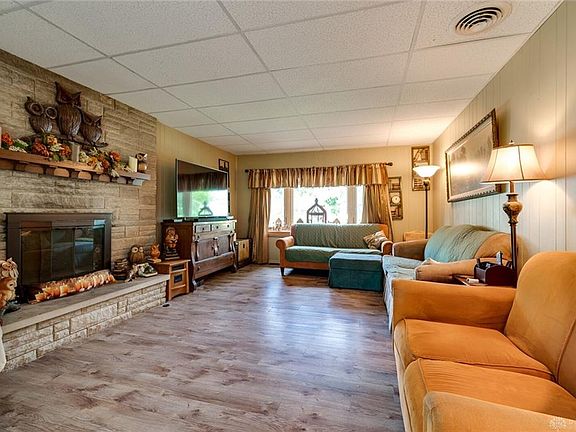 4th image of 340 Great Oaks Dr