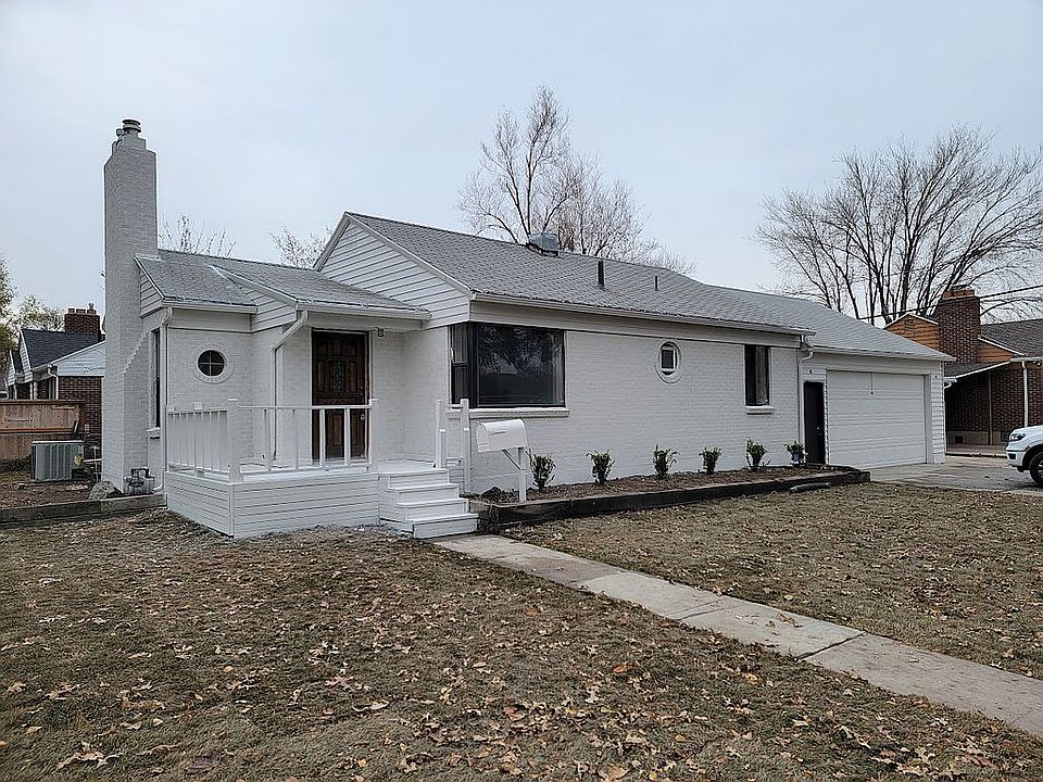 1st image of 945 W Macfarland Dr